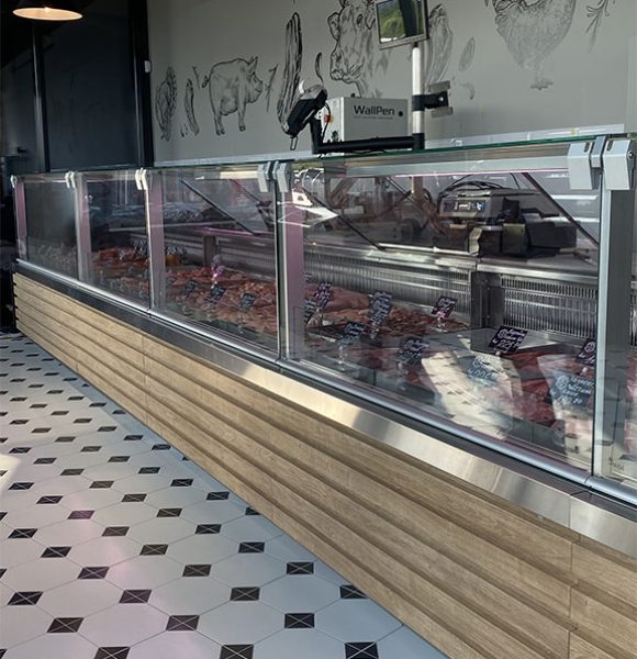 povnij-farsh-kyiv-metro-slavutich-576-1024_2